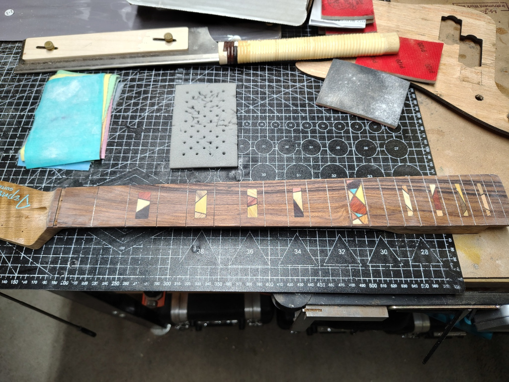 Fretboard sanded to 320